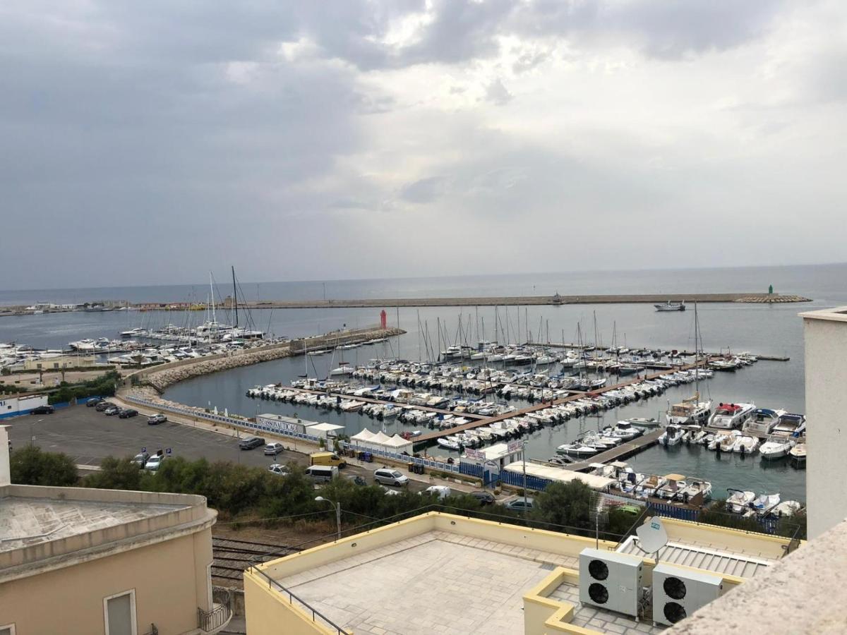 Le Terrazze Sul Mare Gallipoli Centro エクステリア 写真